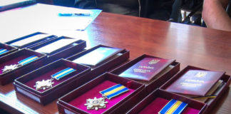 У Павлограді посмертно нагородили загиблих земляків