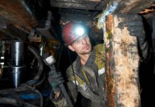 Зарплата шахтарів під час війни: виплачується стабільно