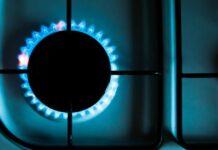 Українцям приходять платіжки за газ із «зайвими» кубометрами: «Нафтогаз» назвав причини