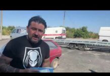 Лідер гурту KOZAK SYSTEM завітав до волонтерської їдальні на Павлоградщині: подробиці (ВІДЕО)