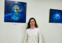 «Містерія Всесвіту»: у Павлограді відкрилася виставка місцевої художниці (ФОТО і ВІДЕО)