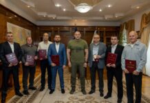 Шість шахтарів та лікар з Дніпропетровщини отримали державні відзнаки