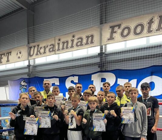 Павлоградські кікбоксери гідно виступили в Хмельницькому