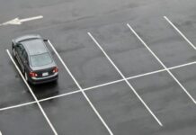 В Україні здорожчає видача прав водія, іспити та реєстрація авто