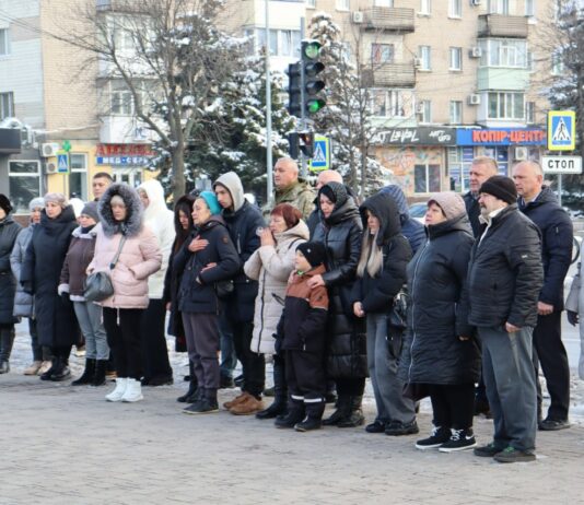 Родинам військових вручили посмертні нагороди Героїв