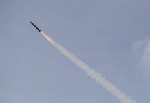 Ворог здійснив ракетно-дронову атаку на Павлоградський район: є постраждалі