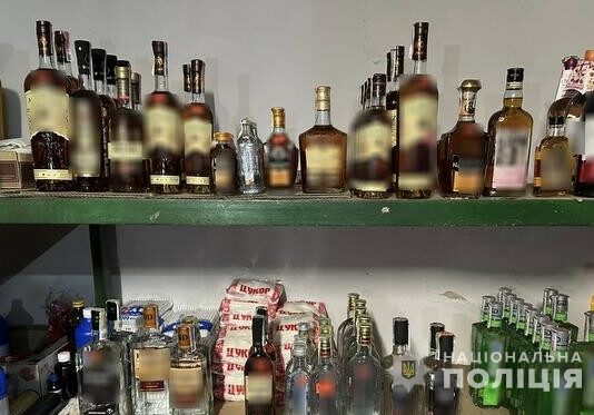 У Павлограді вилучили майже 200 л незаконного алкоголю