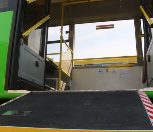 На маршруті «Павлоград-Тернівка» працюватиме інклюзивний автобус: ГРАФІК