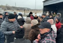 На Соснівці зустрілися мешканці і новий перевізник