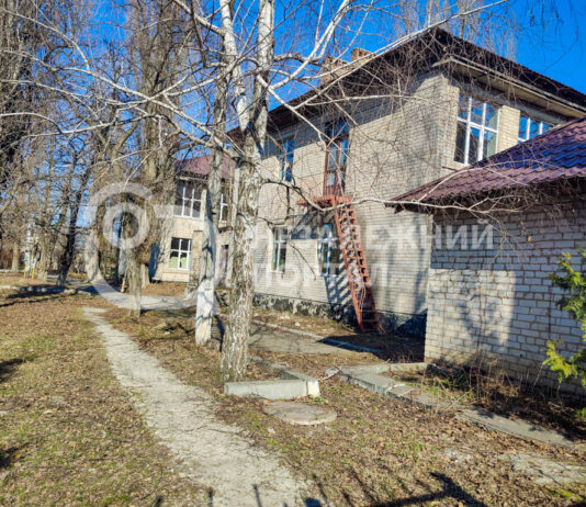 У Павлограді вирішуватимуть, що робити із зачиненим закладом освіти в центрі міста