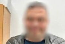 Павлоградець через ревнощі травмував людину ножом