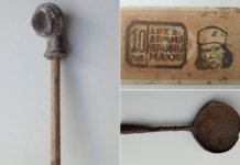 Відвідувач подарував музею Павлограда козацькі експонати