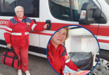 Лікарі «швидкої» стали «хрещеними батьками» двох немовлят