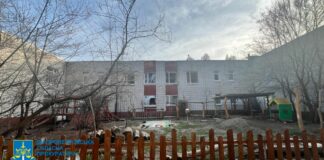 У Дніпрі від удару постраждав коледж і дитячий садок (ФОТО)