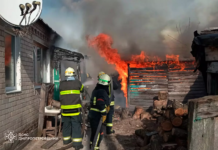 У Павлограді горіла господарча споруда