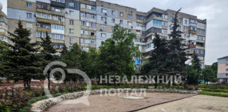Пам’ятник Хижняку прибрали (ФОТОФАКТ)