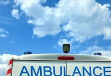 На Павлоградщині чоловік травмувався під час роботи з  циркулярною пилою