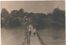 Павлоградський музей показав світлини старого мосту