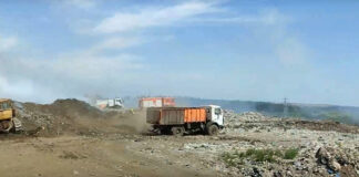 Поблизу Павлограда палає старе сміттєзвалище