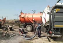 У Павлограді прорвало велику каналізаційну трубу