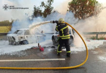 На трасі Стрий – Ізварино загорілися два автомобіля