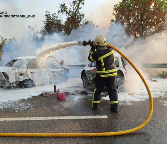На трасі Стрий – Ізварино загорілися два автомобіля