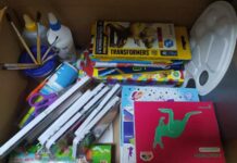 У Павлограді збирають канцтовари для дітей у складних обставинах