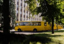 Громади Дніпропетровщини отримали автобуси