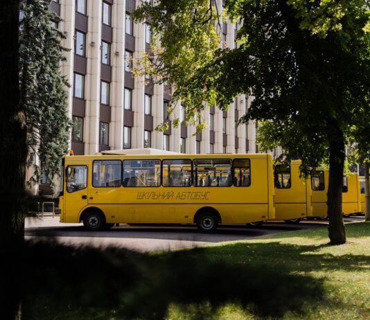 Громади Дніпропетровщини отримали автобуси
