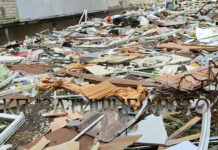 Комунальники Павлограда четвертий день ліквідовують наслідки ракетної атаки