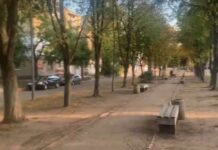 У Павлограді вандали-богатирі перевернули тяжелезні лави