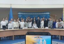 Три павлоградських дитини отримали обласну стипендію