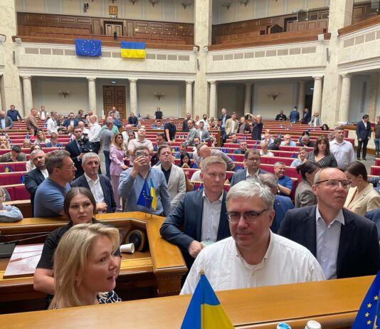Павлоград став «спірним» пунктом у перейменуванні: до питання повернуться
