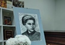 У Павлограді відкрилася виставка, присвячена Ганні Світличній