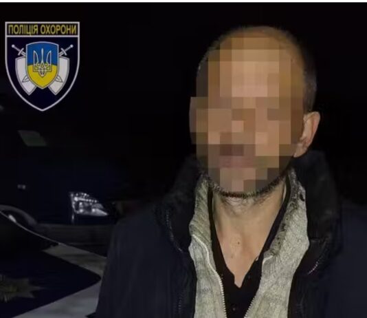 У Павлограді чоловік напідпитку пробрався на підстанцію