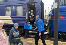 Триває обов’язкова евакуація з Донеччини ― ОВА