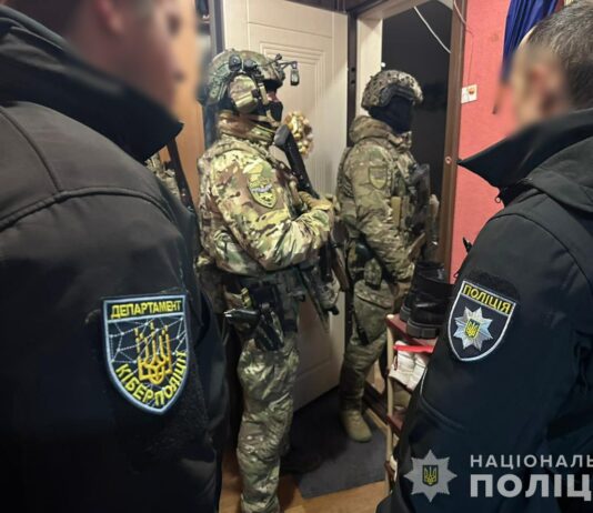 По всій Україні проводять обшуки, пов’язані з незаконним перетином кордону