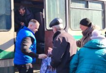 Із Павлограда до Чернівців евакуювали 24 людини