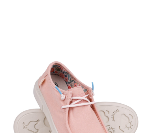 Літні жіночі мокасини – легкість, стиль і комфорт у кожному кроці