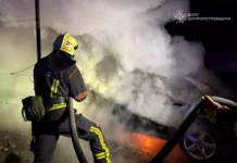 У Павлограді вночі горів автомобіль