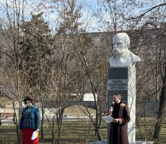 У Павлограді відзначили день народження Кобзаря