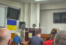 У Павлограді продовжать будувати укриття в школах