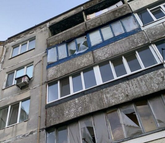 Через ракетно-дронову атаку у Павлограді пошкоджені житлові будинки