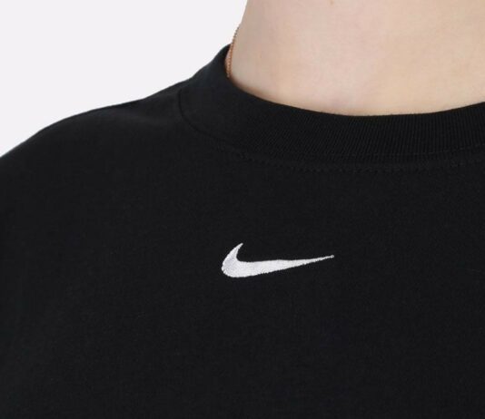 Жіноча футболка Nike – доступний стиль та свобода дій