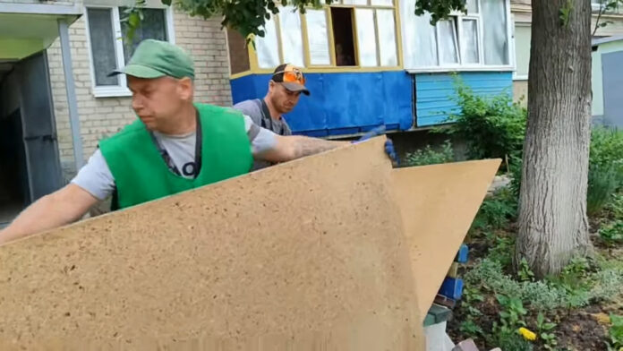 Допомагаємо постраждалим мешканцям(3)