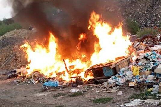 На міському полігоні твердих побутових відходів під час пожежі помітили підлітків