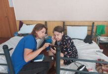 У Павлограді дві літні подруги з Донеччини, які залишилися без житла, знайшли прихисток