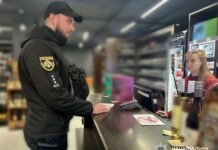 У Павлограді поліція нагадує про заборону продажу тютюнової та алкогольної продукції неповнолітнім