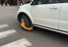 Як у Павлограді борються зі стихійним паркуванням?