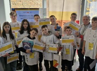 Павлоградські робототехніки знову серед найкращих в Україні